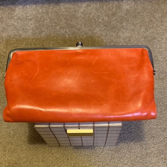 HOBO Lauren Leather Wallet - Picture 1 of 12